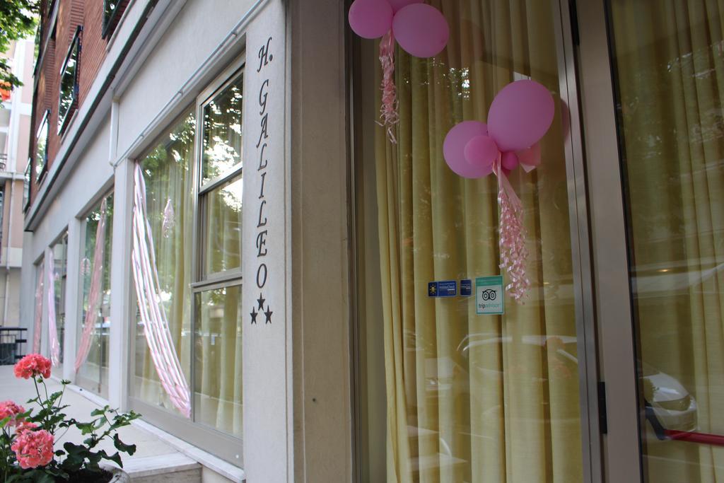 Hotel Galileo リミニ エクステリア 写真